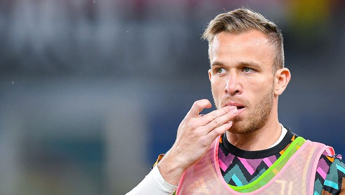 Arthur-Fiorentina è l’ora delle firme: accordo su tutto, manca poco - immagine 1