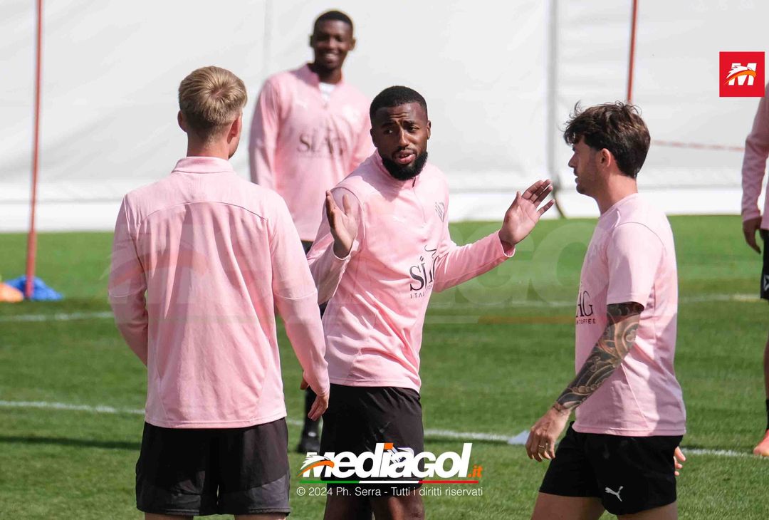 FOTO Ritiro Palermo, seduta pomeridiana al centro Aquagranda (GALLERY) - immagine 7