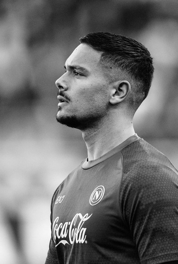 GALLERY Solidità, la caratteristica del Napoli di Conte: i suggestivi scatti - immagine 18