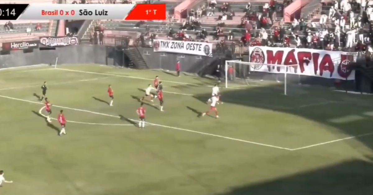 VIDEO / Incredibile in Brasile: Baggio segna un super gol, ma… VIDEO / Incredibile in Brasile: Baggio segna un super gol, ma…