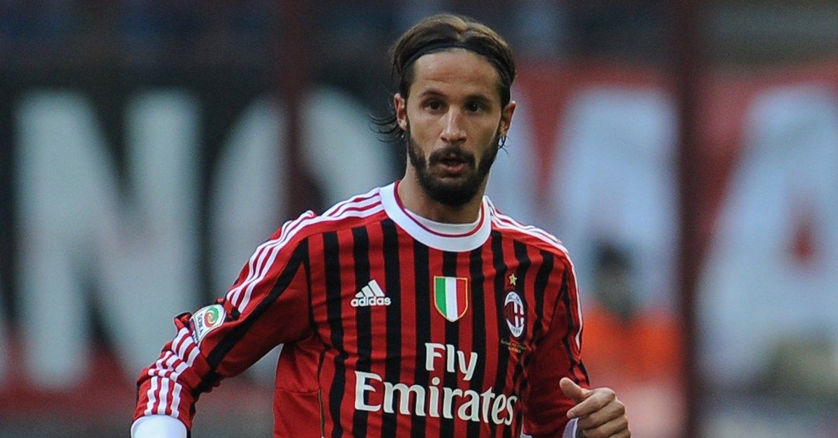 compleanno antonini gli auguri del milan tramite i canali social