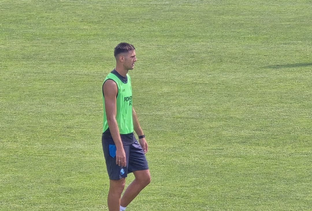 Lucca, le prime immagini col Napoli: subito in campo a Dimaro! – LA FOTOGALLERY - immagine 5