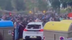 Paura a Barcellona: auto investe alcuni tifosi prima del derby Espanyol-Barça