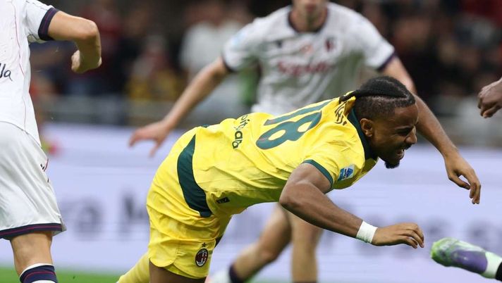 VAR e arbitri, chiamate ed errori ai danni del Milan: da Nkunku a Pavlovic