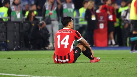 ROME, ITALY - MAY 14: Tijjani Reijnders of AC Milan disappointed after the defeat of thCoppa Italia Final match between AC Milan and Bologna at Stadio Olimpico on May 14, 2025 in Rome, Italy. (Photo by Giuseppe Cottini/AC Milan via Getty Images) reijnders-manchester-city-calciomercato-accordo-ufficiale-dettagli-cessione