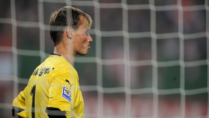 Lutto nel mondo del calcio, è morto Alex Manninger: l’ex portiere aveva 48 anni - immagine 1