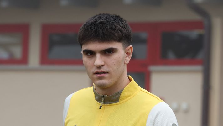 Davide Bartesaghi, calciatore del Milan | Getty Images Iuliano: “Annata strepitosa di Bartesaghi, è già molto importante adesso” - immagine 1