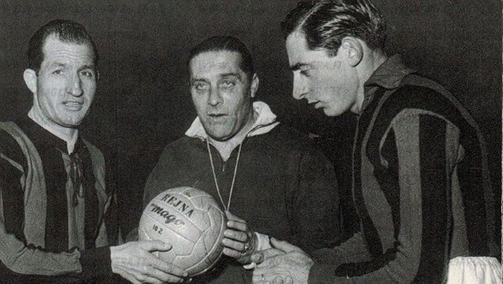 milan-inter-derby-milano-meazza-arbitro-fausto-coppi-gino-bartoli-14-gennaio-1950-ciclisti-giro-di-italia