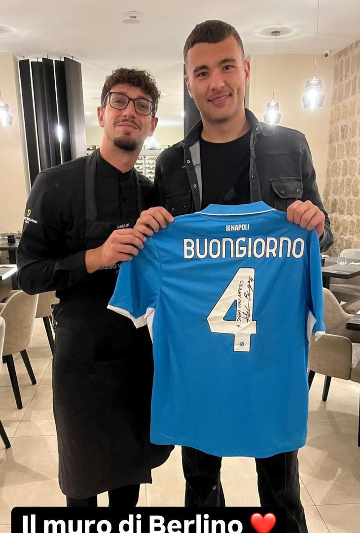 I due azzurri hanno gustato la pizza napoletana da Vitagliano