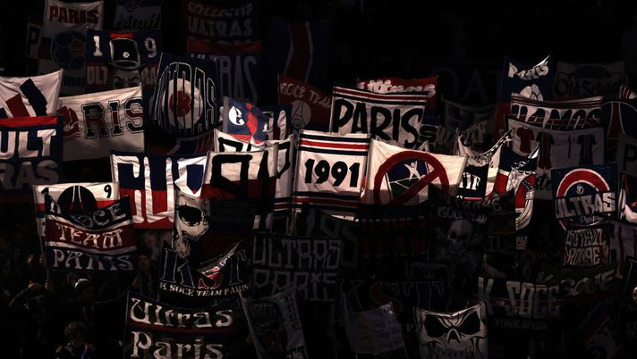 PSG: curva chiusa dopo gli striscioni e i cori offensivi contro Rabiot - immagine 1