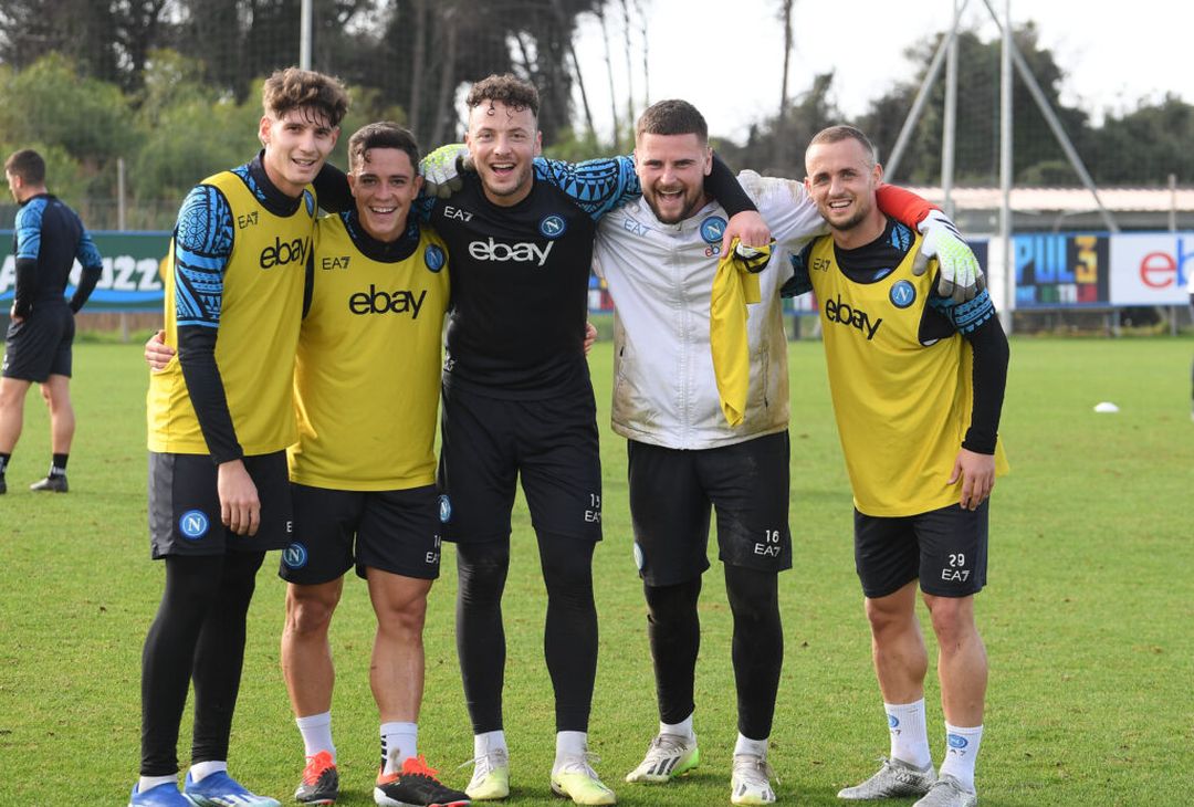 Foto ricordo per la squadra che ha vinto il mini torneo in famiglia