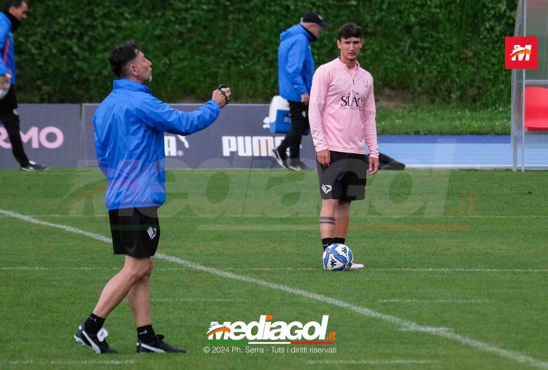 FOTO Ritiro Palermo, seduta mattutina al centro sportivo di Livigno (GALLERY) - immagine 8