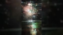 Ultras del Genoa festeggiano la permanenza della Sampdoria in Serie B