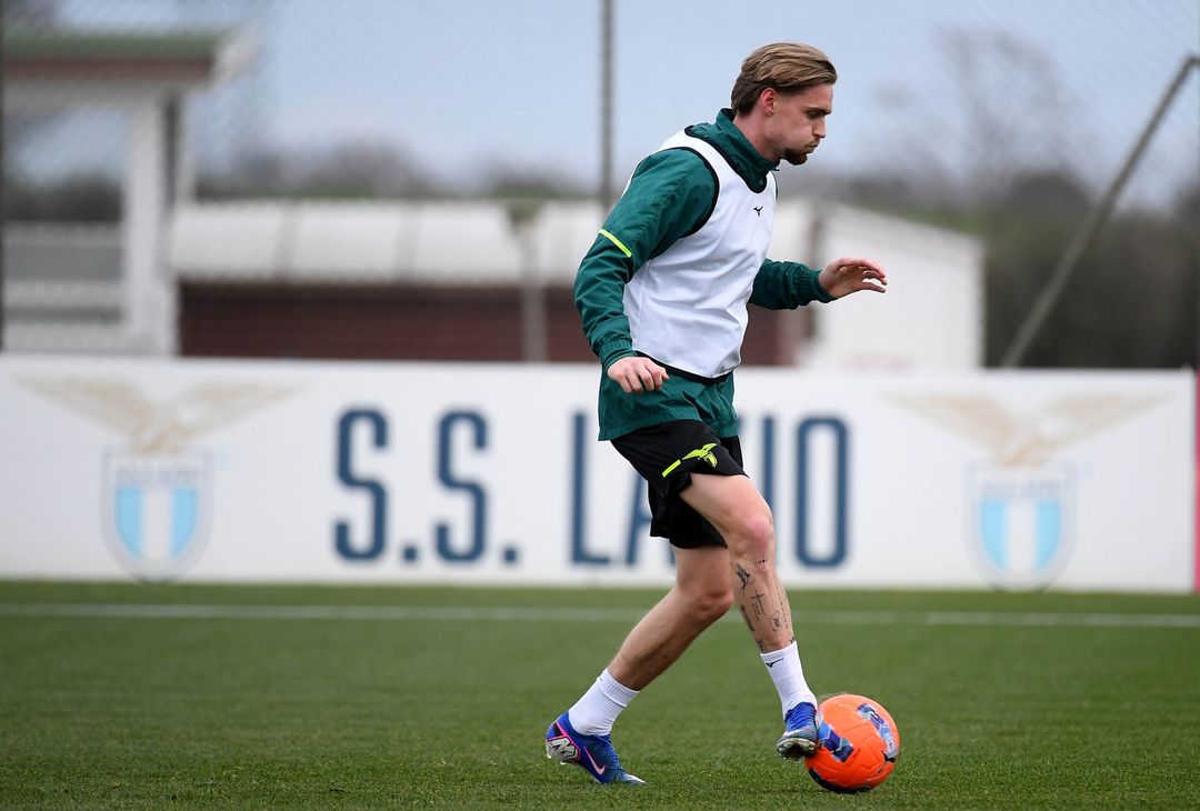 Lazio, tutte le immagini dell’allenamento a Formello – GALLERY - immagine 31