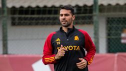 Celik nei tre di difesa. C’è Sanches