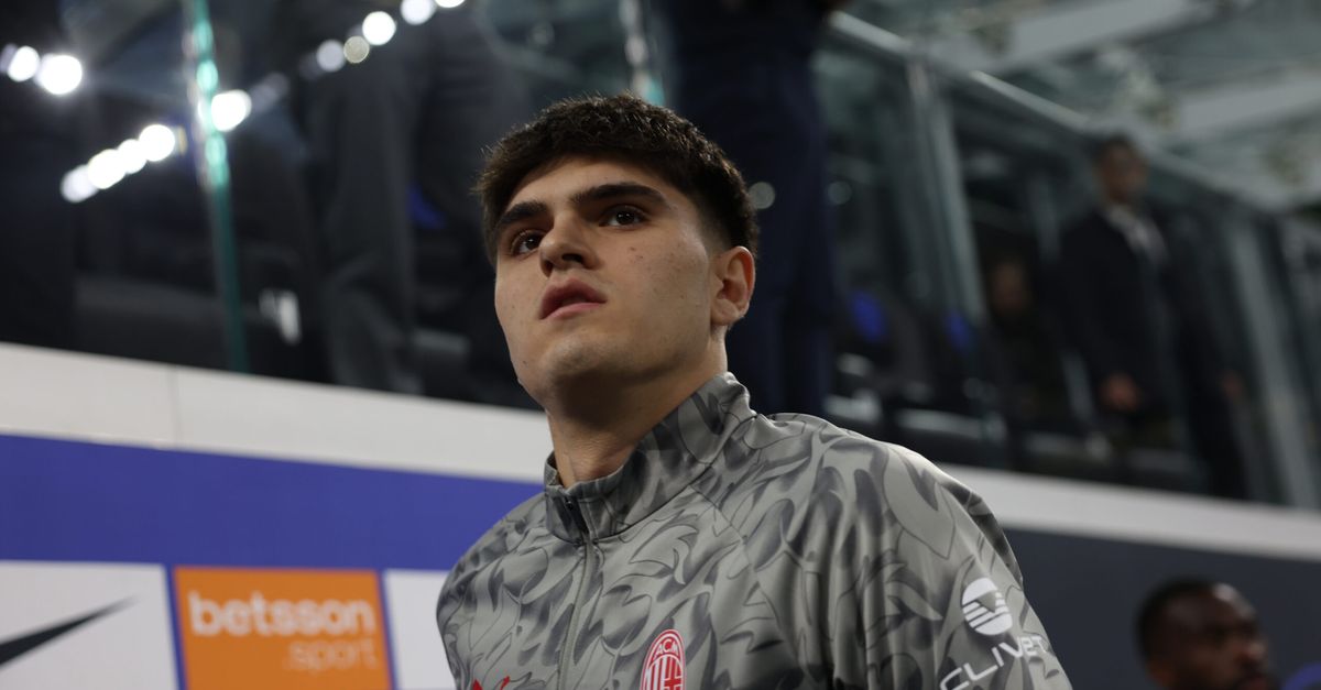 Il figlio di Galliani: “Bartesaghi? Calciatore seguito anche in Premier, mi auguro che…” Il figlio di Galliani: “Bartesaghi? Calciatore seguito anche in Premier, mi auguro che…”