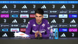 VIDEO – Parisi: “Ora sono un giocatore della Fiorentina. Vediamo…”