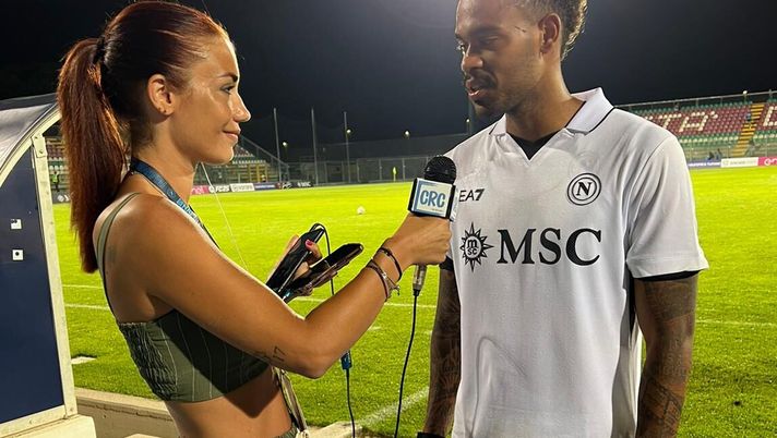 Ngonge: “Mi trovo bene con Conte, lui ci fa lavorare molto duro. Stiamo migliorando” - immagine 1