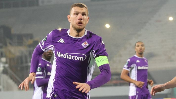 GERMOGLI PH: 11 DICEMBRE 2025 FIRENZE STADIO ARTEMIO FRANCHI CONFERENCE LEAGUE FIORENTINA VS DINAMO KIEV NELLA FOTO DZEKO Gazzetta: “Attenzione a Dzeko col Verona. Piccoli deve dare di più in allenamento” - immagine 1