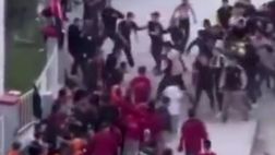 Istanbul, è derby anche a Cipro: l’assalto dei tifosi Fenerbahce al gruppo Galatasaray…