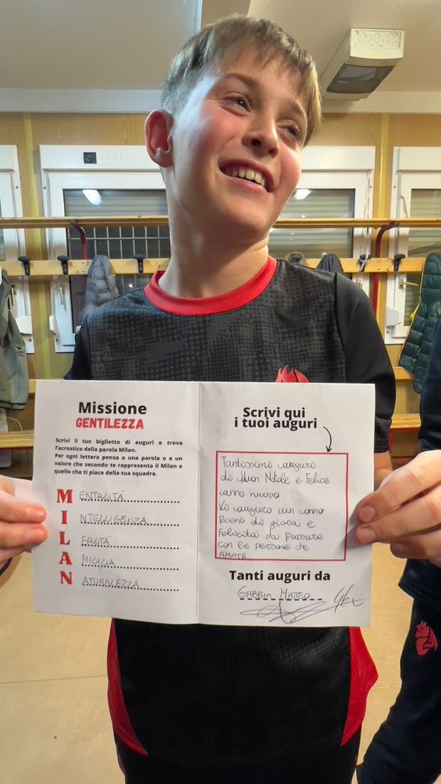 natale-gioco-di-parola-milan-auguri-gabbia-grimshaw