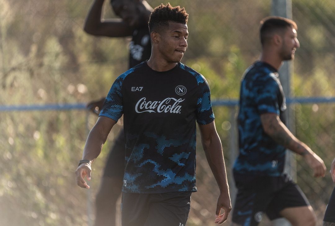 FOTO | Primo allenamento in maglia azzurra di Neres - immagine 2