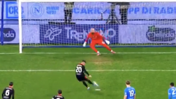 Napoli-Como 0-1, Milinkovic intuisce soltanto: Baturina porta avanti i suoi su rigore – VIDEO