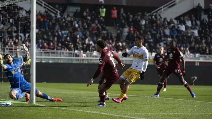 Serie A, Torino-Lecce 1-0: Adams restituisce il sorriso ai granata dopo 4 sconfitte - immagine 1
