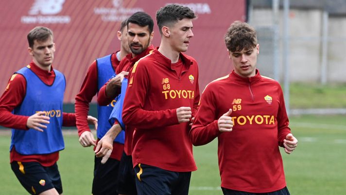 Ceduto Tahirovic, Zalewski ai saluti: i giovani della Roma valgono 30 milioni - immagine 1