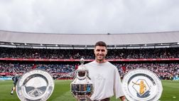 Milan, Gimenez vola dal Feyenoord e saluta i tifosi: cori e foto per Santi