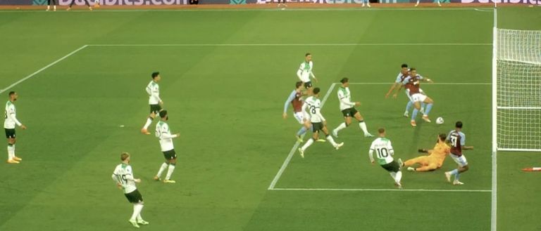 Diego Carlos in Aston Villa-Liverpool