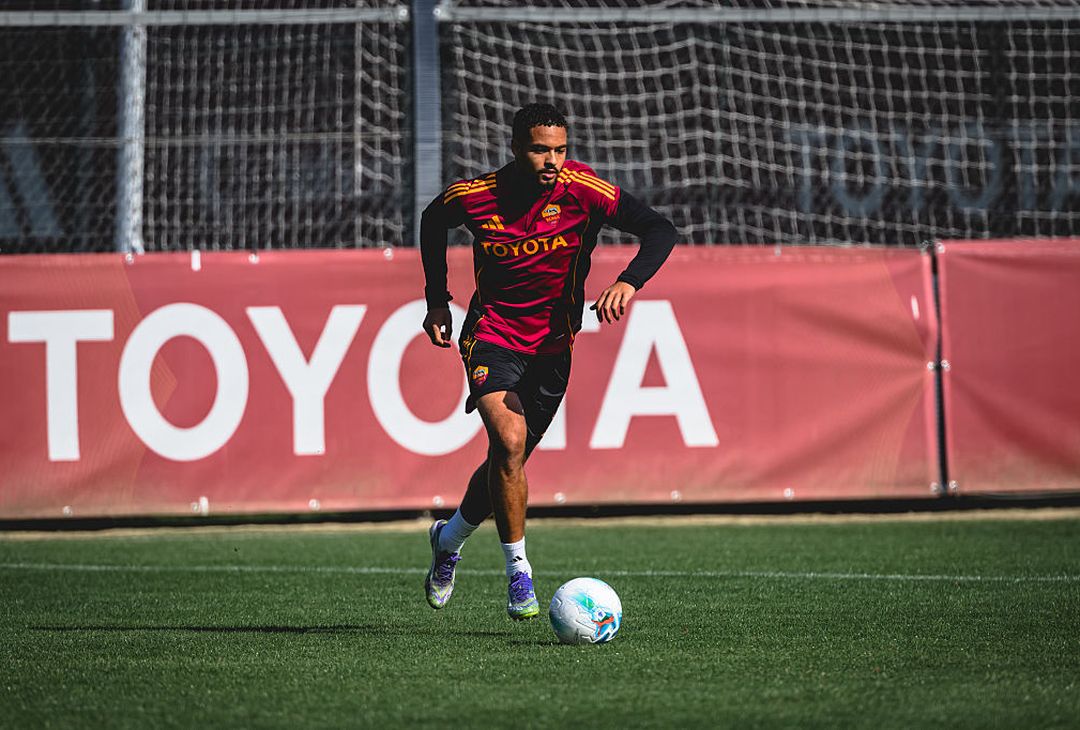 Trigoria, l’allenamento mattutino dei giallorossi – FOTO GALLERY - immagine 16