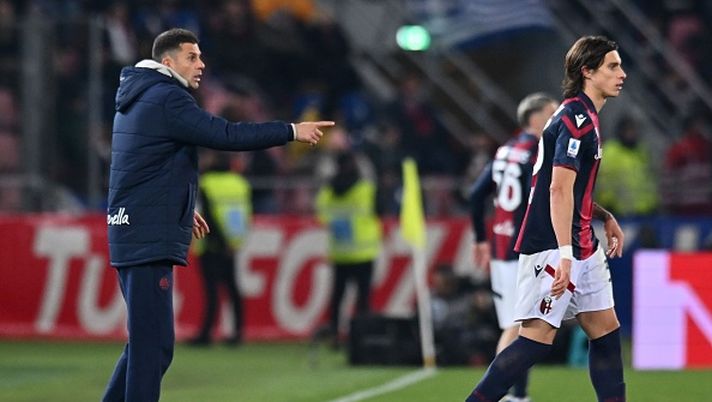 BOLOGNA, ITALY - DECEMBER 17: Thiago Motta head coach of Bologna FC ii during the Serie A TIM match between Bologna FC and AS Roma at Stadio Renato Dall'Ara on December 17, 2023 in Bologna, Italy. (Photo by Alessandro Sabattini/Getty Images) Drago Motta - immagine 1