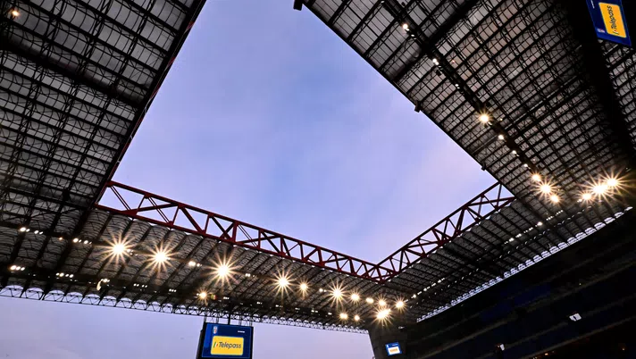 Tuttosport: “San Siro bis sarà stadio per ricchi: 9mila posti VIP, per i tifosi rimarranno…” - immagine 1