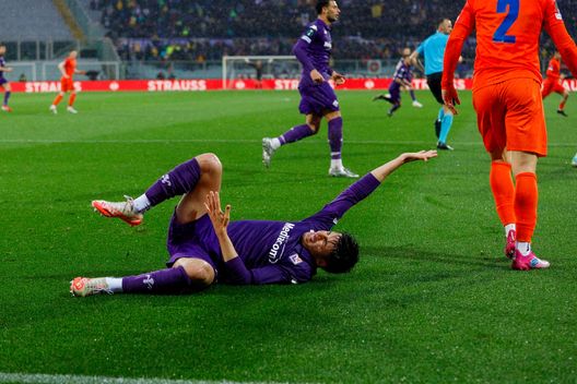 GERMOGLI PH: 17 APRILE 2025 FIRENZE STADIO ARTEMIO FRANCHI CONFERENCE LEAGUE FIORENTINA VS CELJE NELLA FOTO PARISI Gazzetta: “Folorunsho a destra. Altrimenti Palladino ha già il piano B”- immagine 2