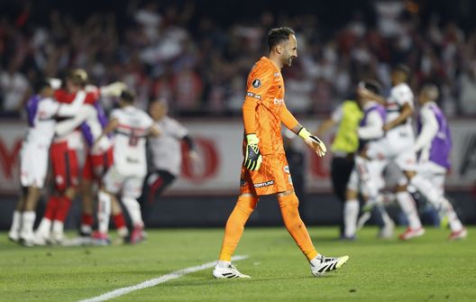 David Ospina mastica amaro dopo l'uscita di scena dell'Atletico Nacional dalla Copa Libertadores (contro il San Paolo)