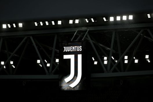 20 anni dalla fa moriva Umberto Agnelli, la Juve: “Esempio di dedizione”- immagine 2