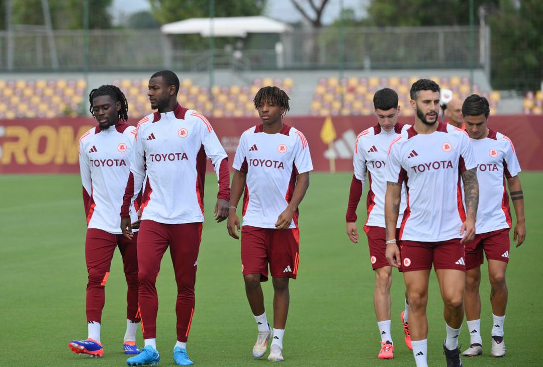 Trigoria, l’allenamento della Roma a due giorni dal Genoa: out Zalewski – FOTO GALLERY - immagine 13
