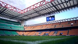 Inter-Torino, all’ingresso in campo pasillo de honor dei granata per i nerazzurri