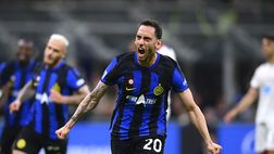 Sky – Bayern punta Calhanoglu ma per l’Inter è incedibile. Ndoye-Dumfries: lo scenario