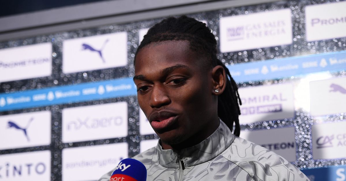 Milan, Leao nel pre partita di Parma: “Vogliamo fare gol presto, qui non è facile giocare”