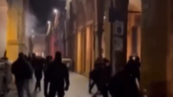 Champions League, maxi rissa tra tifosi del Bologna e del Lille