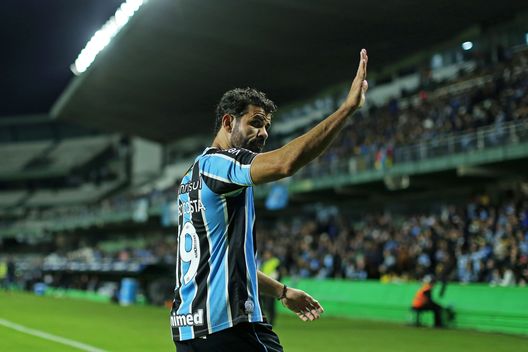 Grêmio, Diego Costa che combini? Gioca con l’Under 20: espulso dopo una rissa- immagine 4