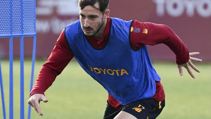 Mercato Roma, Vina in prestito al Sassuolo: lunedì visite mediche e firma - immagine 1