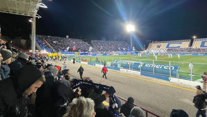 Traffico record per un derby del Lario da 0-0: Como paralizzata dai pullman lecchesi - immagine 1