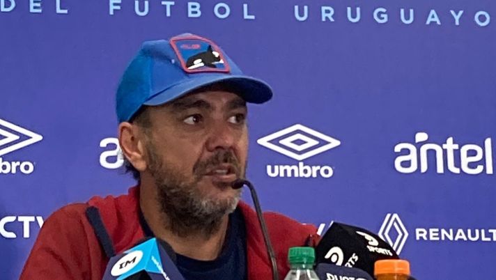 Il derby delle quattro espulsioni, il Chino Recoba: “Non ho visto cosa è successo, complimenti all’arbitro” - immagine 1