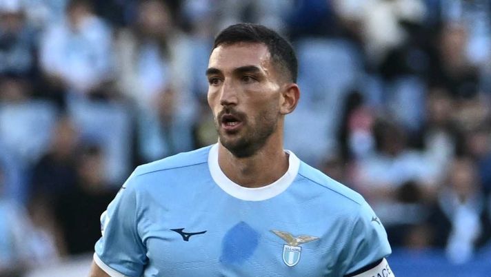 Lazio, lesione al polpaccio per Cataldi: salterà la sfida di sabato contro il Milan