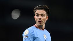 Il solito Grealish: “dimentica” la sua Lamborghini in sosta vietata e va a cena. Multato