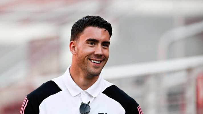 SAN FRANCISCO, CALIFORNIA - JULY 22: Dusan Vlahovic of Juventus during a training session on July 22, 2023 in San Francisco, California. (Photo by Daniele Badolato - Juventus FC/Juventus FC via Getty Images) Enigma Vlahovic verso l’asta! La Gazzetta: “Ecco la verità sulle sue condizioni, cosa filtra sul rientro” - immagine 1
