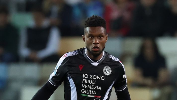 UDINE, ITALY - MAY 17: Christian Kabasele of Udinese during the Serie A match between Udinese Calcio and US Cremonese at Stadio Friuli on May 17, 2026 in Udine, Italy. (Photo by Timothy Rogers/Getty Images) Romano – Udinese, Kabasele in scadenza: rinnovo o no? Ecco la decisione finale del club sul suo futuro - immagine 1